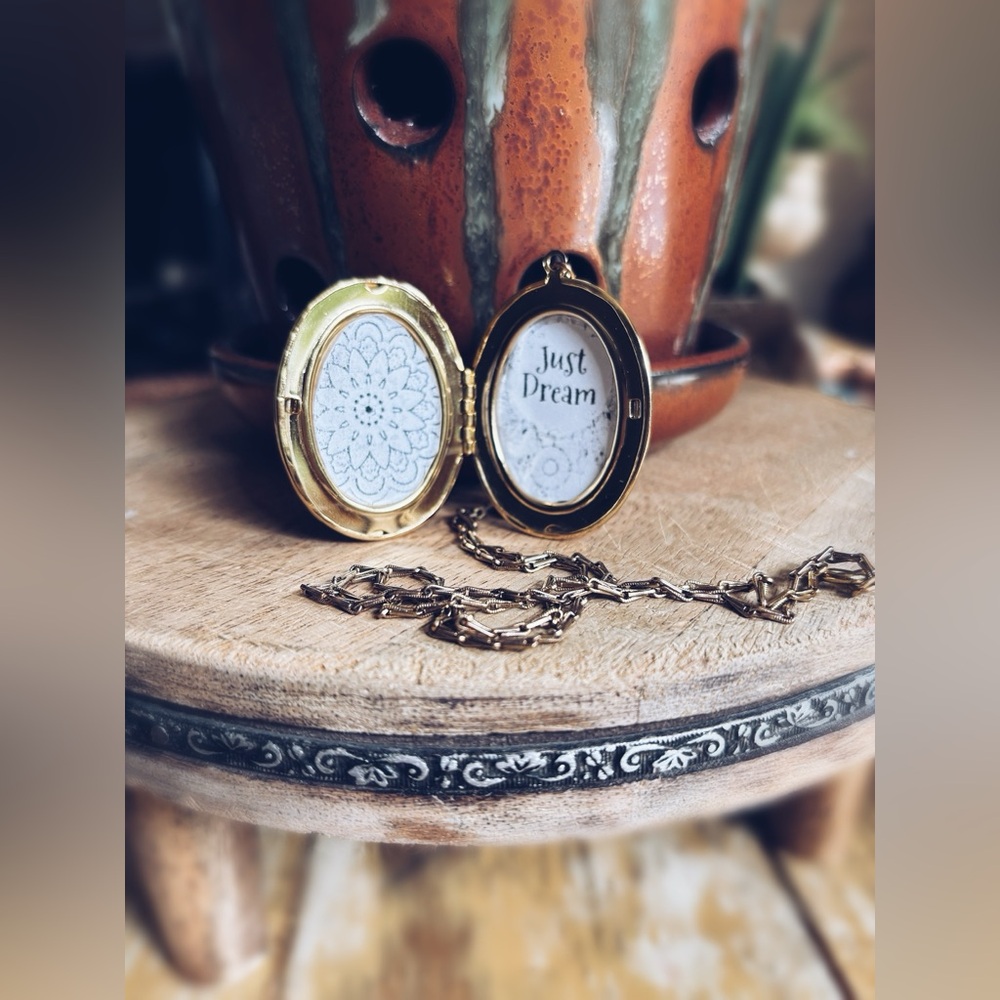 Locket Double Sided - Picture 14 of 14